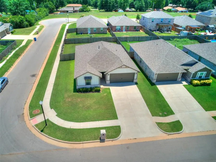 1000 NW 3rd Street, Newcastle, OK 73065 - #3