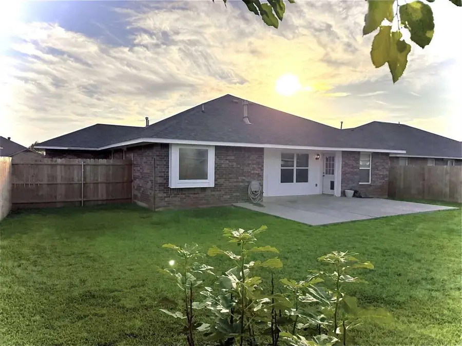 2261 Blue Jay Drive, Edmond, OK 73012 - #3