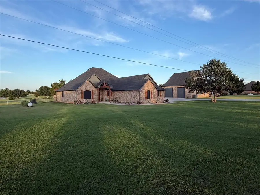 2040 S May Avenue, Guthrie, OK 73044 - #3