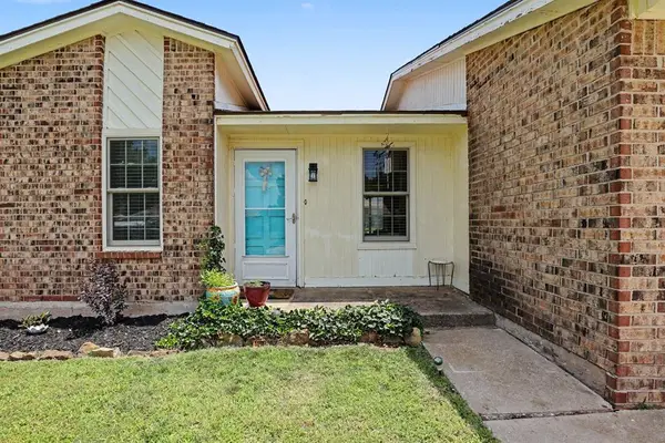 12216 SW 15th Terrace, Yukon, OK 73099