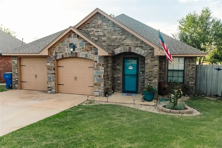958 Cotswold Court, Blanchard, OK 73010 - #2