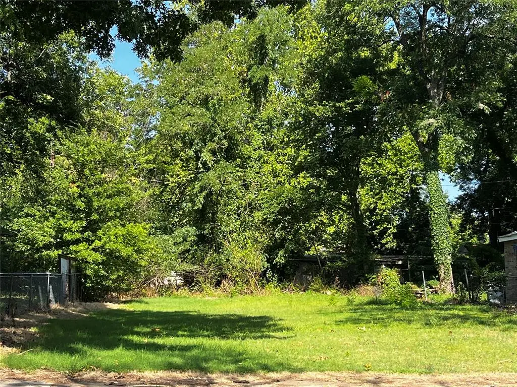 627 N Louisa Street, Shawnee, OK 74801 - #1