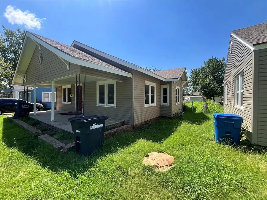 1309 W Elm Avenue, Enid, OK 73703 - #3