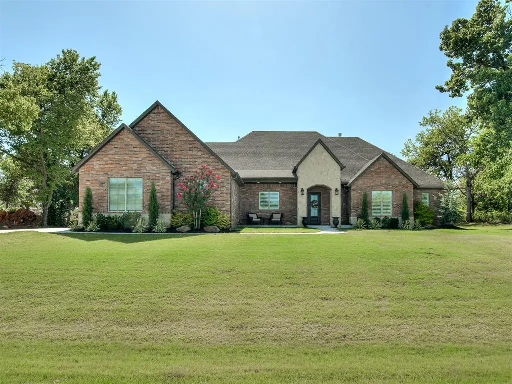 1055 Lucas Way, Newcastle, OK 73065 - #1