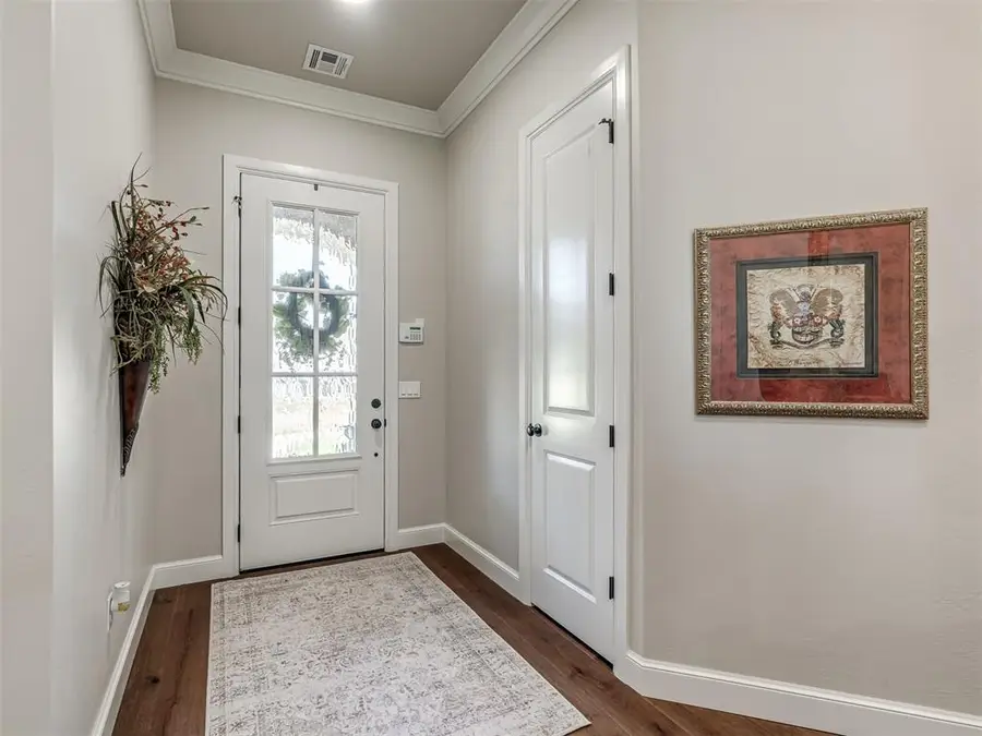 1055 Lucas Way, Newcastle, OK 73065 - #3