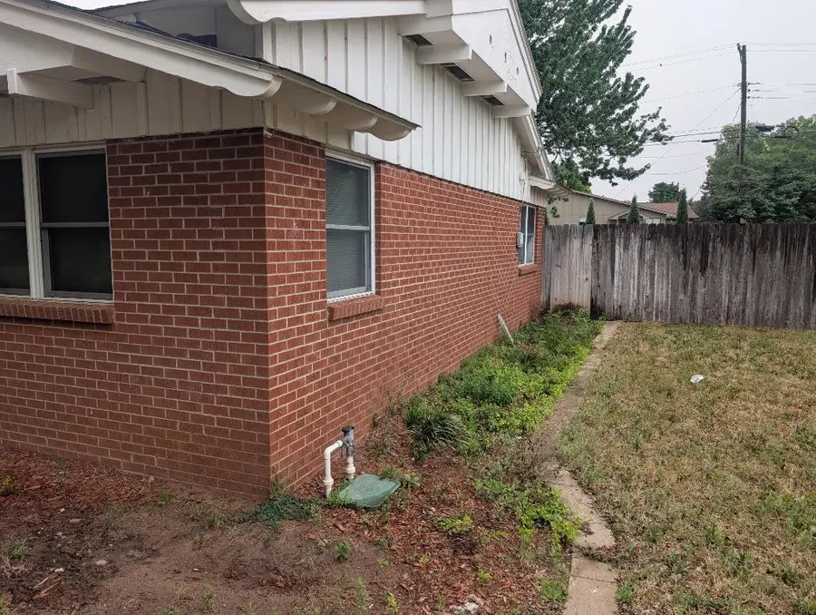 1023 34th Street, Woodward, OK 73801 - #2