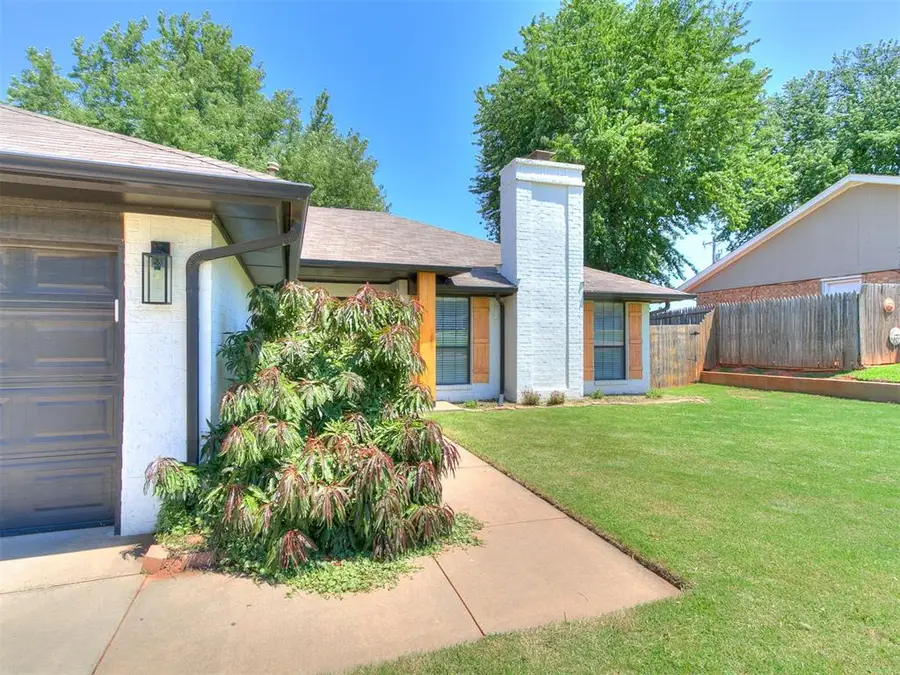 2007 E Ensey Terrace, Mustang, OK 73064 - #2