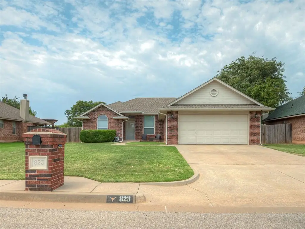 823 Olde Town Drive, Piedmont, OK 73078 - #1