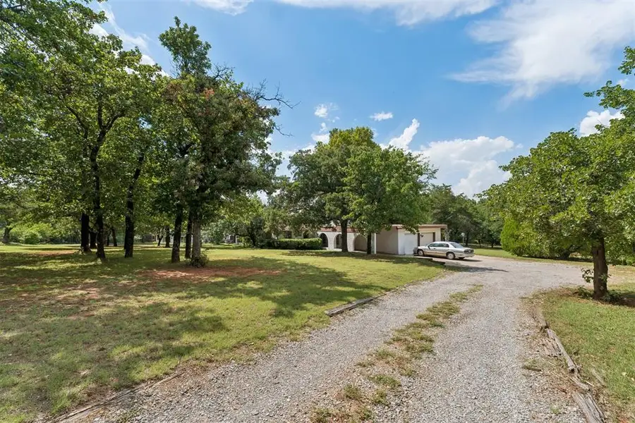 2009 Forest Road, Edmond, OK 73025 - #3
