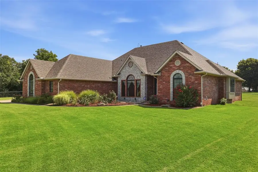 6490 Cedar Creek Drive, Jones, OK 73049 - #2