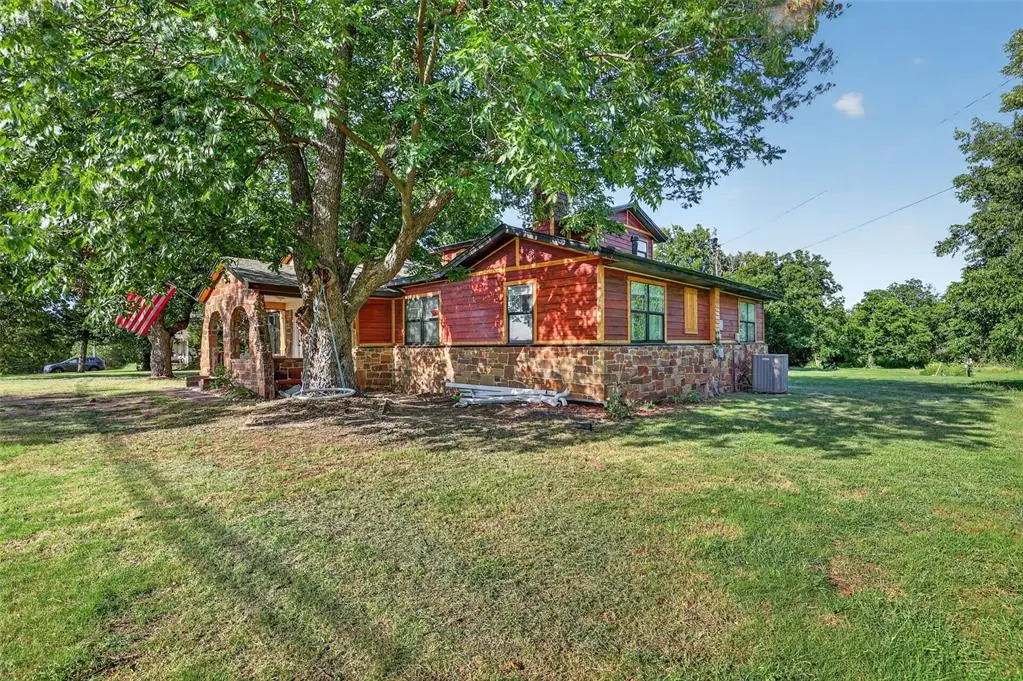 2122 N Dobbs, Harrah, OK 73045 - #1