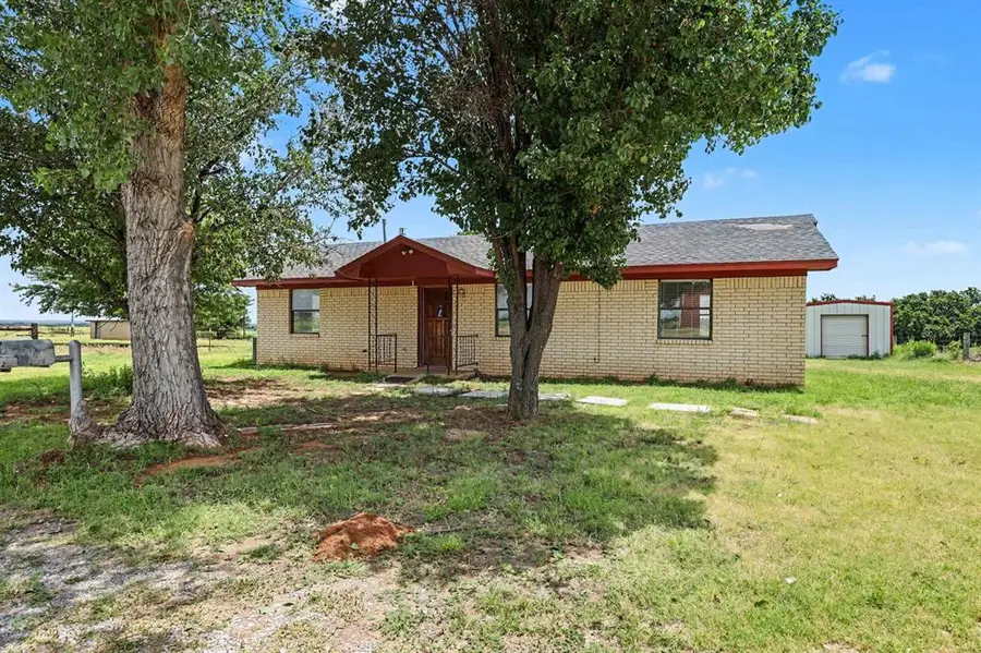 1719 E Orme Lane, Anadarko, OK 73005 - #2