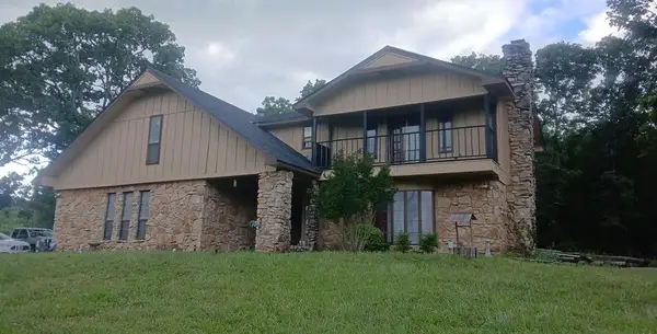 12655 Bristlecone Drive, Henryetta, OK 74437