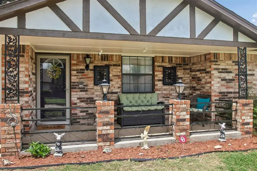 1209 NE 6th Street, Moore, OK 73160 - #3