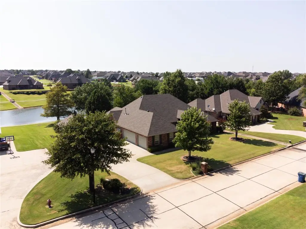 2555 Cross Cut Lane, Choctaw, OK 73020 - #1