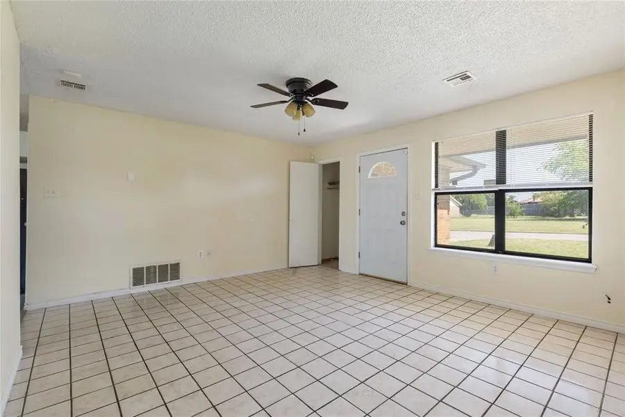2605 NE Dearborn Avenue, Lawton, OK 73507 - #3