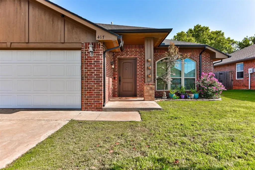 417 Tecumseh Meadows Court, Norman, OK 73069 - #1
