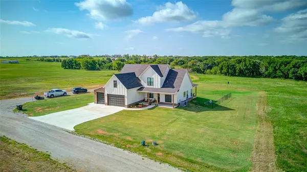21684 Trophy Ridge Drive, Purcell, OK 73080