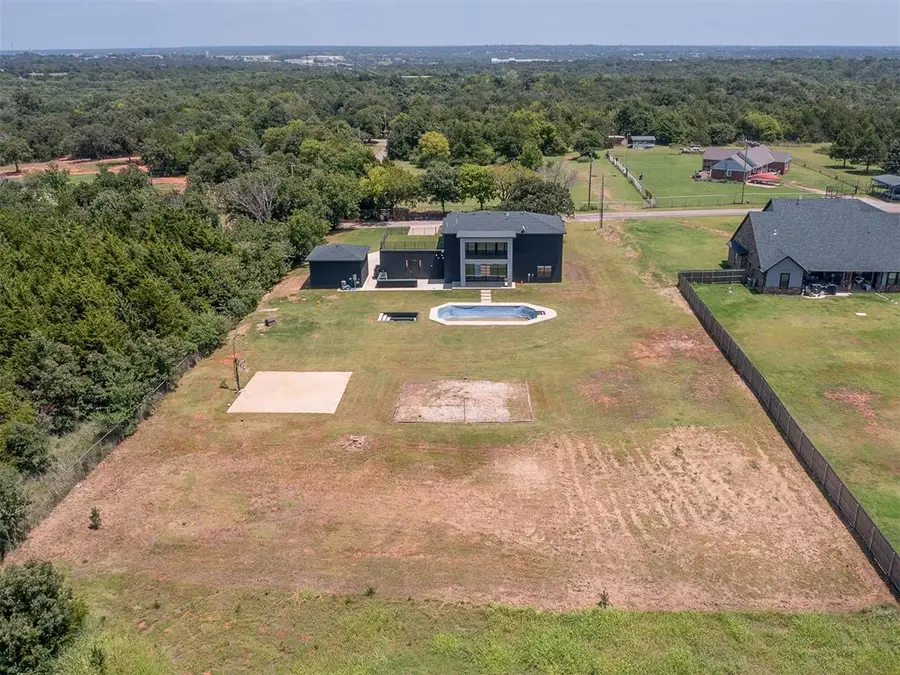 10317 N Hassett Road, Oklahoma City, OK 73131 - #3