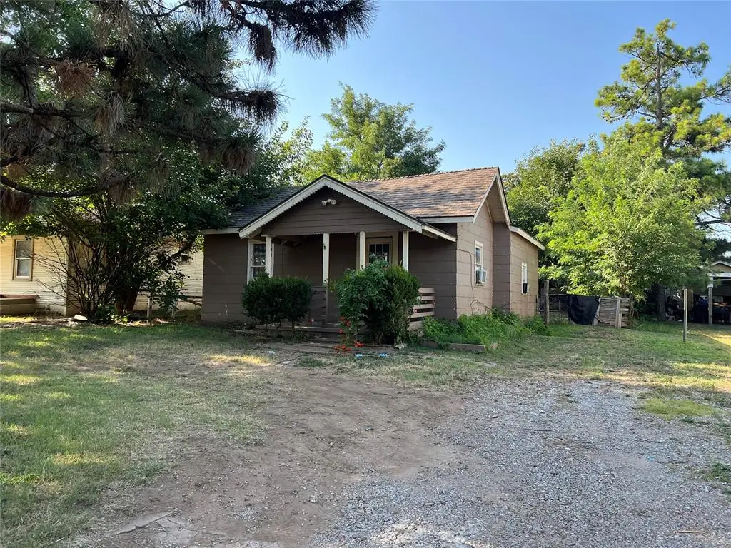 1105 W Woodson Street, El Reno, OK 73036 - #1