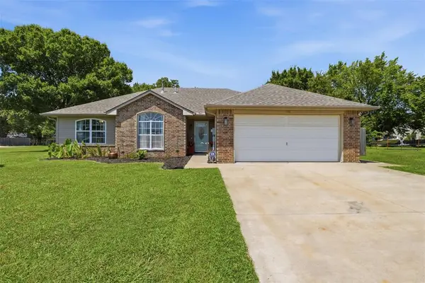 208 S 9th Avenue, Stroud, OK 74079