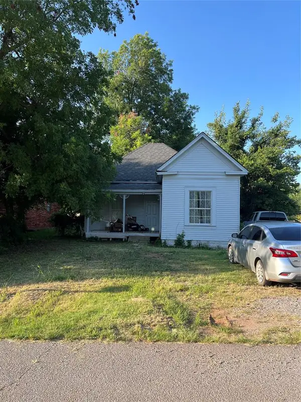 1117 W Pennsylvania Avenue, Chickasha, OK 73018