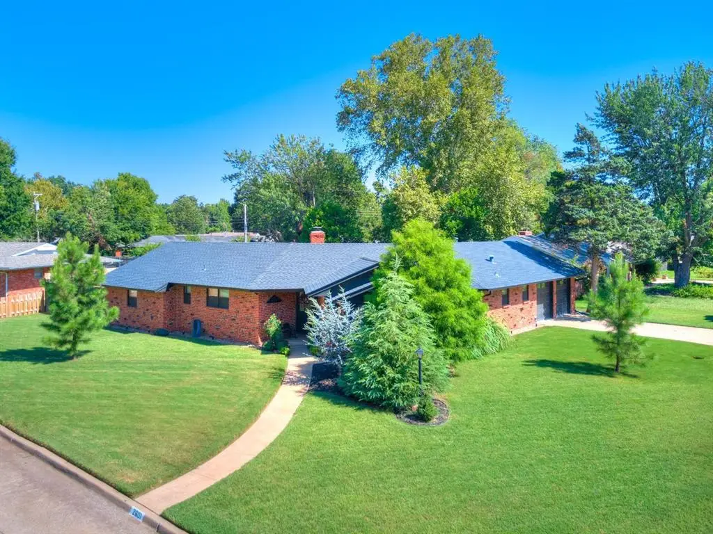 2601 Chateau Drive, Norman, OK 73069 - #1
