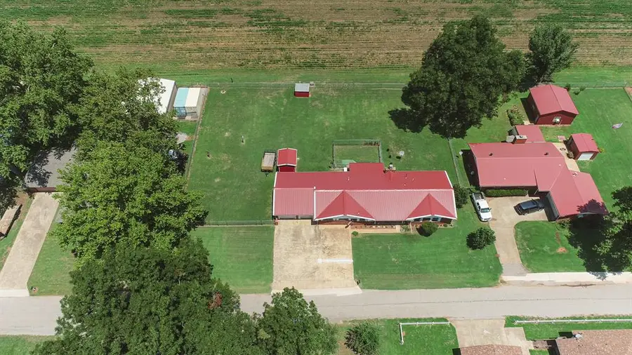 804 North Street, Garvin, OK 73057 - #2