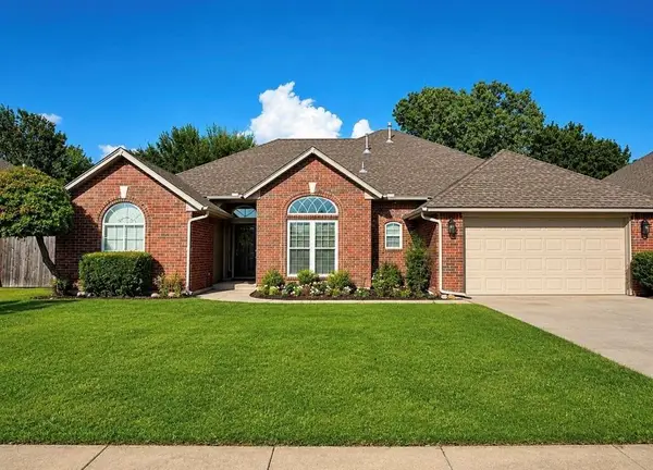 4013 Brownwood Lane, Norman, OK 73072