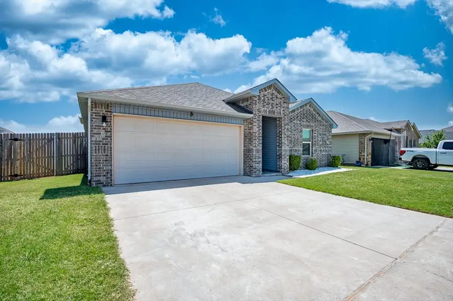 3512 Moraine Drive, Yukon, OK 73099 - #2