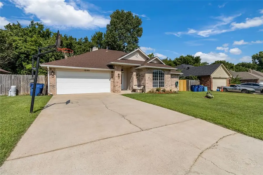 1909 Cherokee Trail, Choctaw, OK 73020 - #2