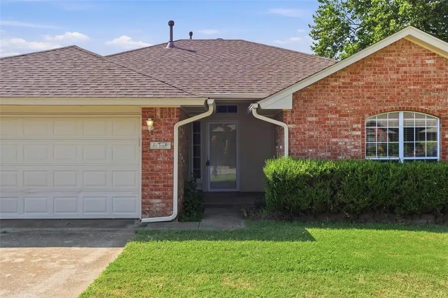 10116 Glascow Drive, Yukon, OK 73099 - #3