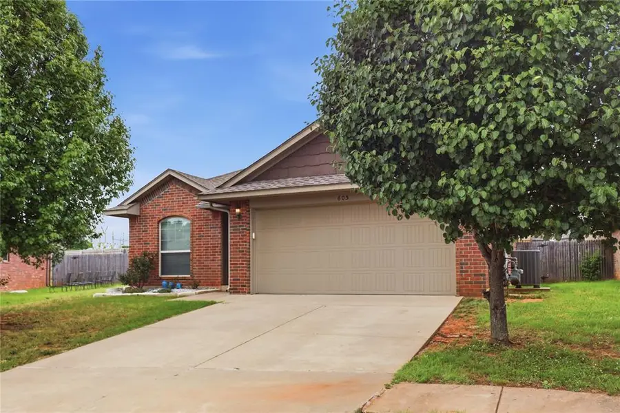 605 Inverleith Circle, Yukon, OK 73099 - #2