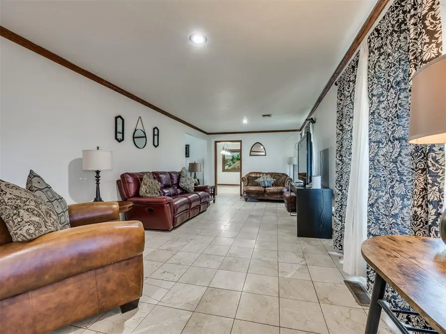 1613 Kingsgate Road, Oklahoma City, OK 73159 - #3