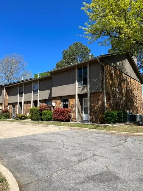 7012 Lakeshore Drive, Eufaula, OK 74432 - #2