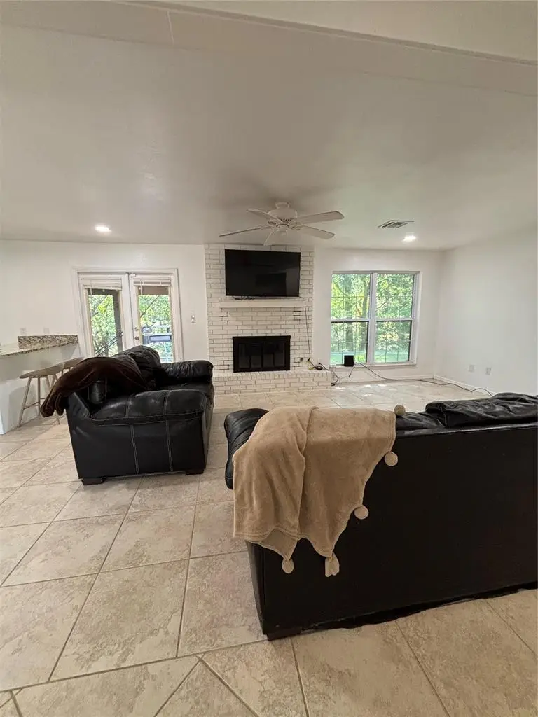 3 N Gilpin Avenue, Shawnee, OK 74804 - #2