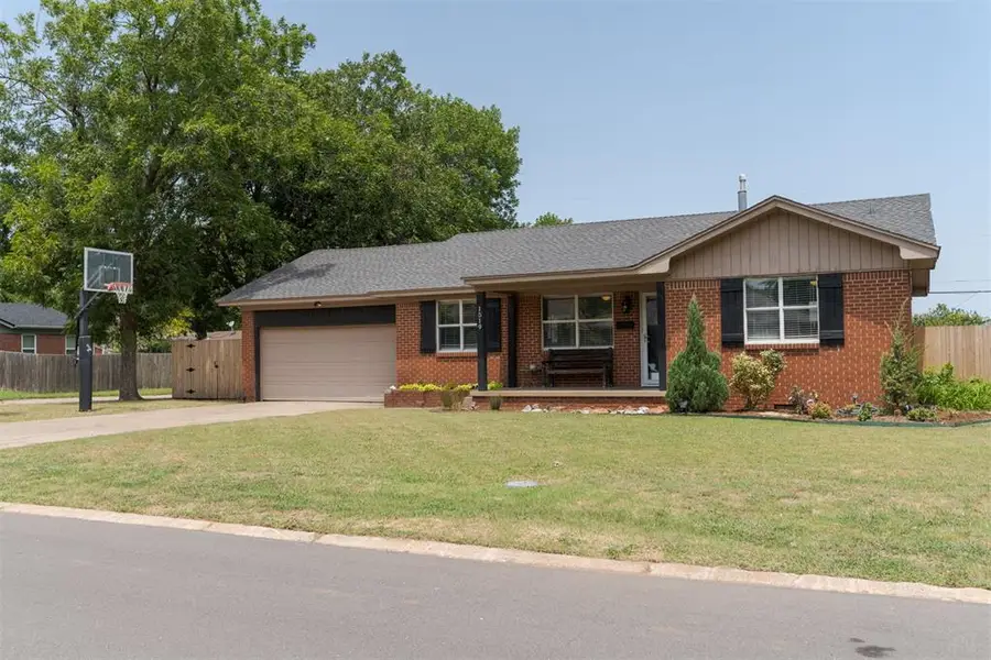 1519 Carlisle Court, Oklahoma City, OK 73120 - #3