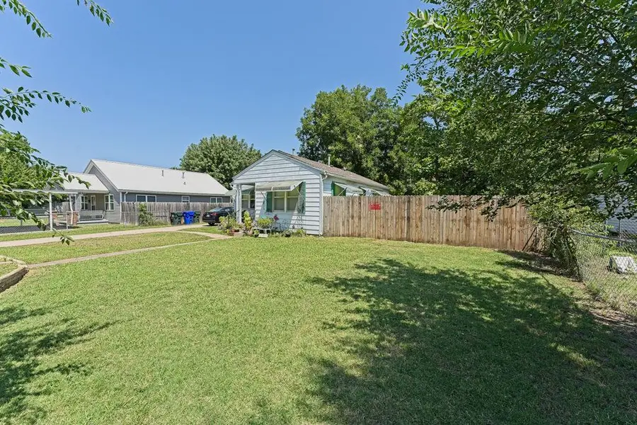 903 E Eufaula Street, Norman, OK 73071 - #3