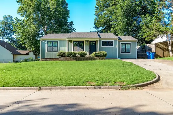 807 W Bennett Drive, Stillwater, OK 74075