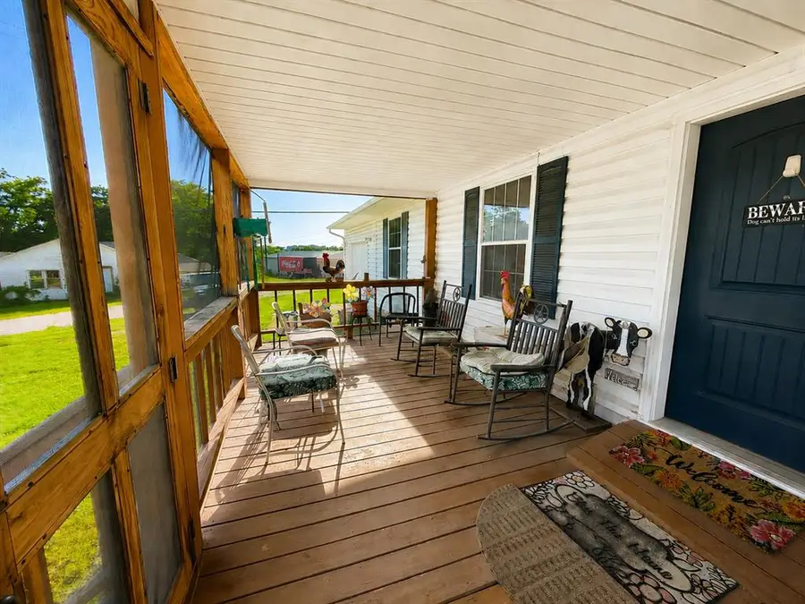 304 W 5th Street, Asher, OK 74826 - #2