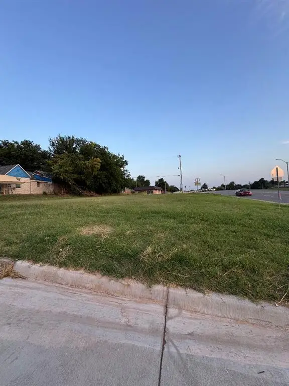 2000 NE 16th Terrace, Oklahoma City, OK 73117 - #3