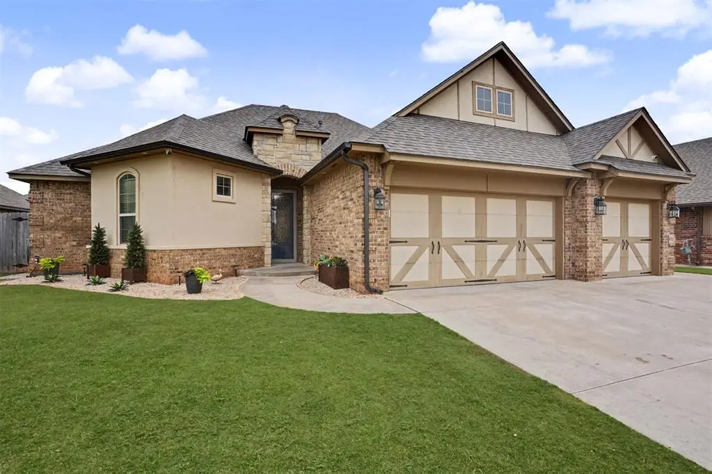 4600 Kentucky Ridge Drive, Mustang, OK 73064 - #1