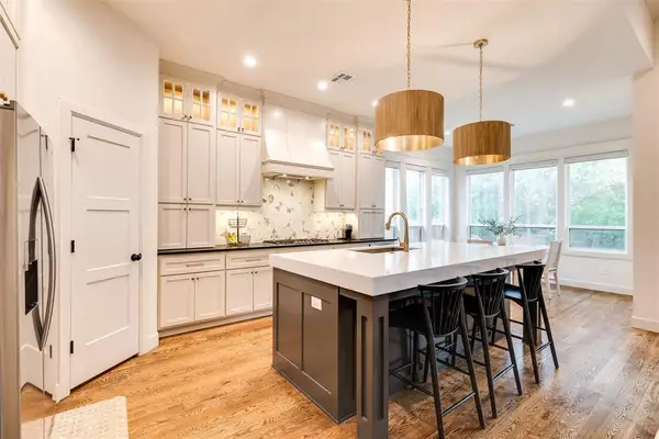 1732 Parkwood Avenue, Edmond, OK 73034