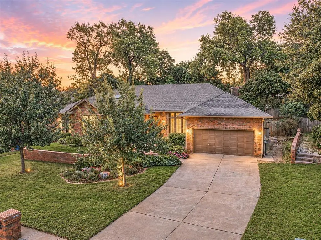 2004 N Ridgecrest Drive, Edmond, OK 73013 - #1