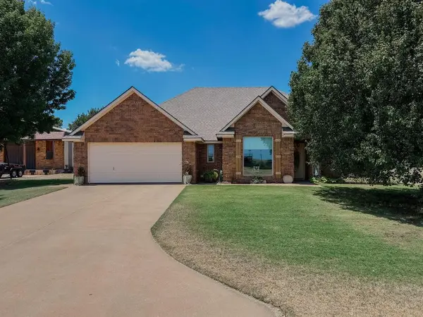212 S Vernon Avenue, Hinton, OK 73047