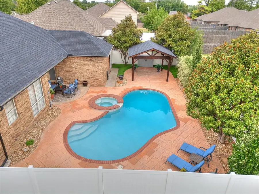 10913 NW 118th Street, Yukon, OK 73099 - #2