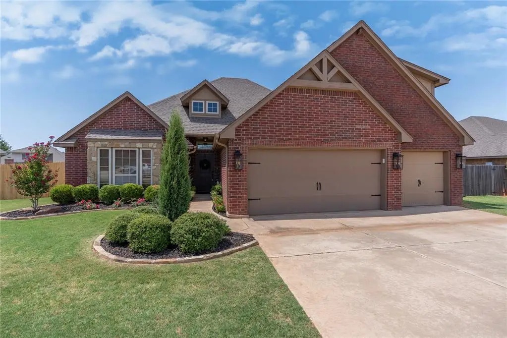 4933 Champlain Place, Edmond, OK 73025 - #1