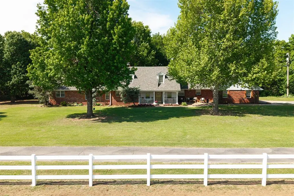 11250 Greenwood Drive, Piedmont, OK 73078 - #1