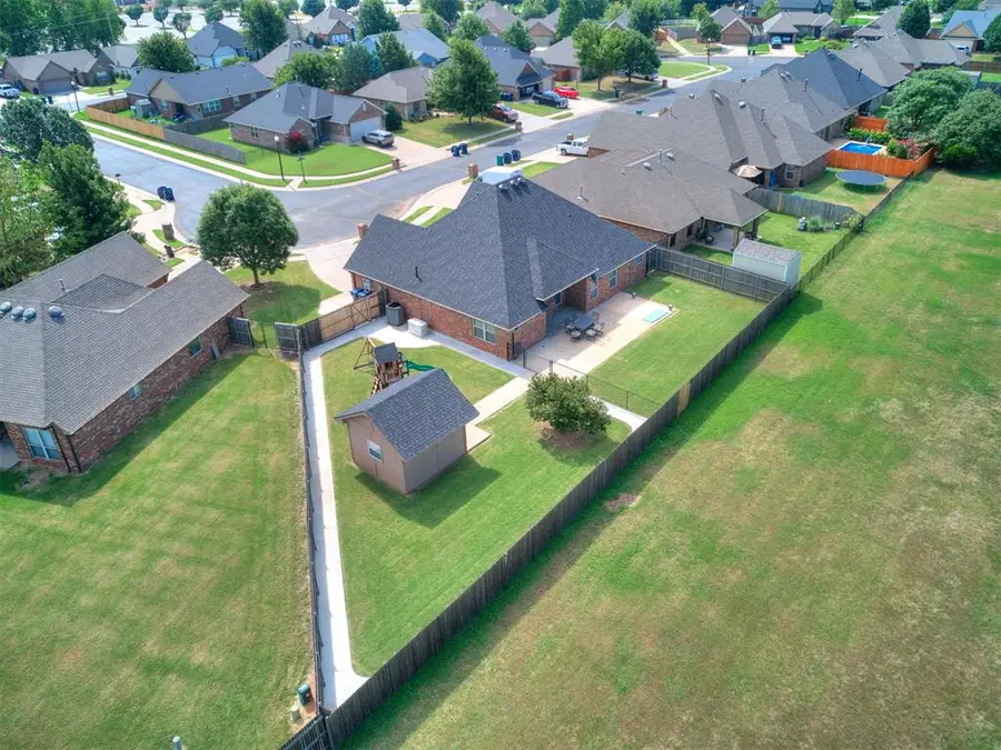 12201 Heathfield Lane, Oklahoma City, OK 73173 - #3