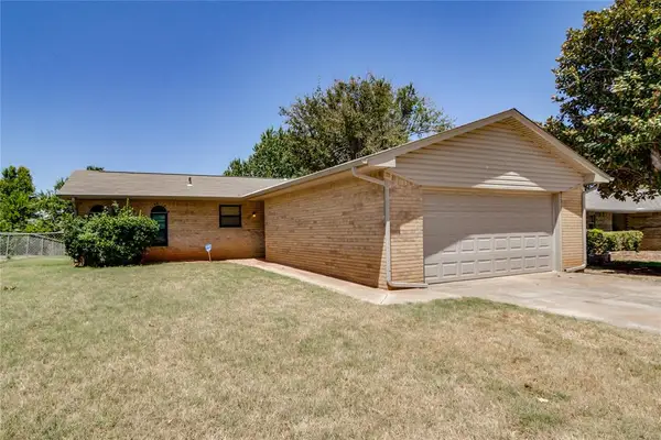 1100 Ridgeway Drive, Yukon, OK 73099